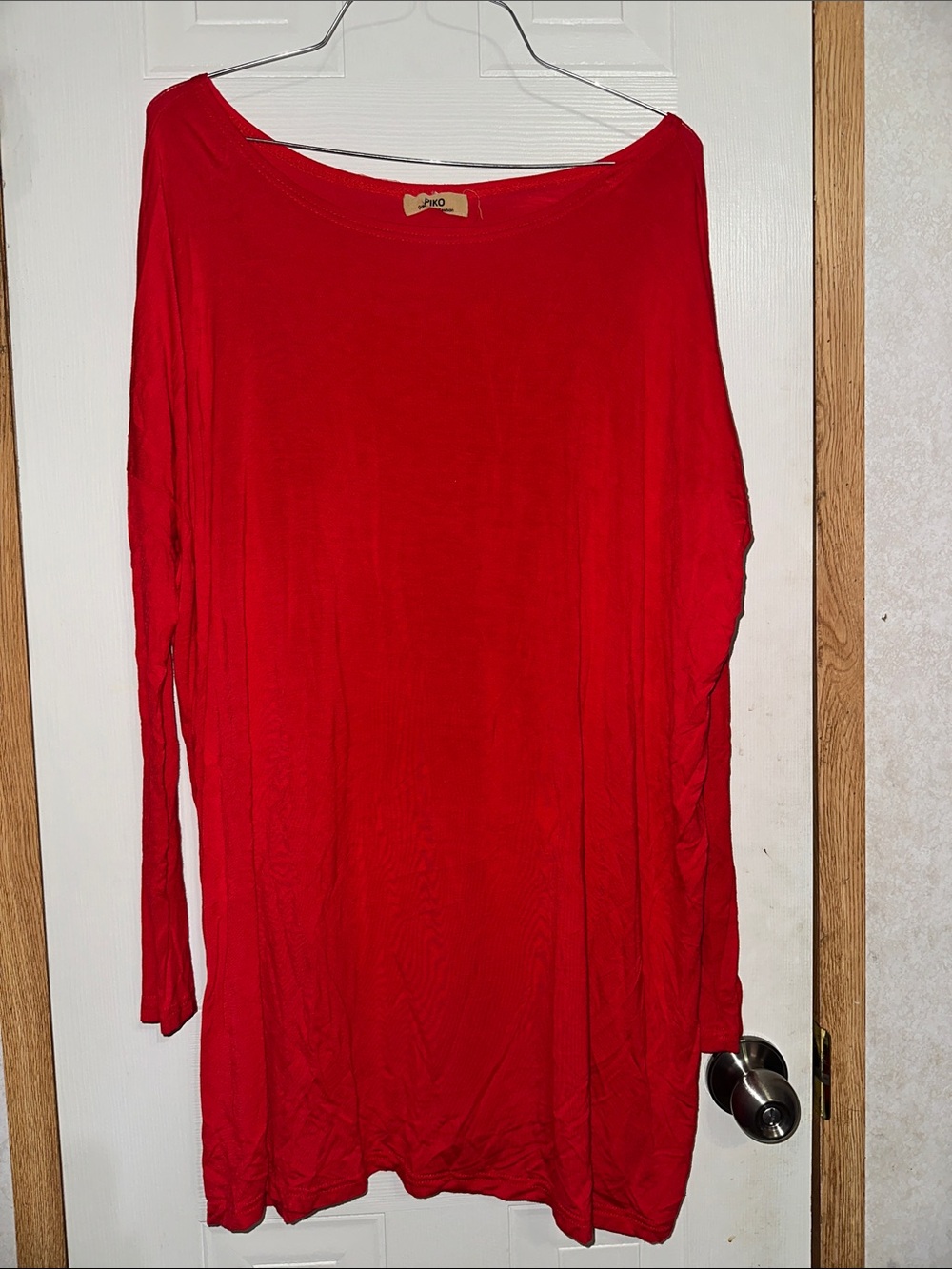 Women’s Red Long Sleeve Tunic Top